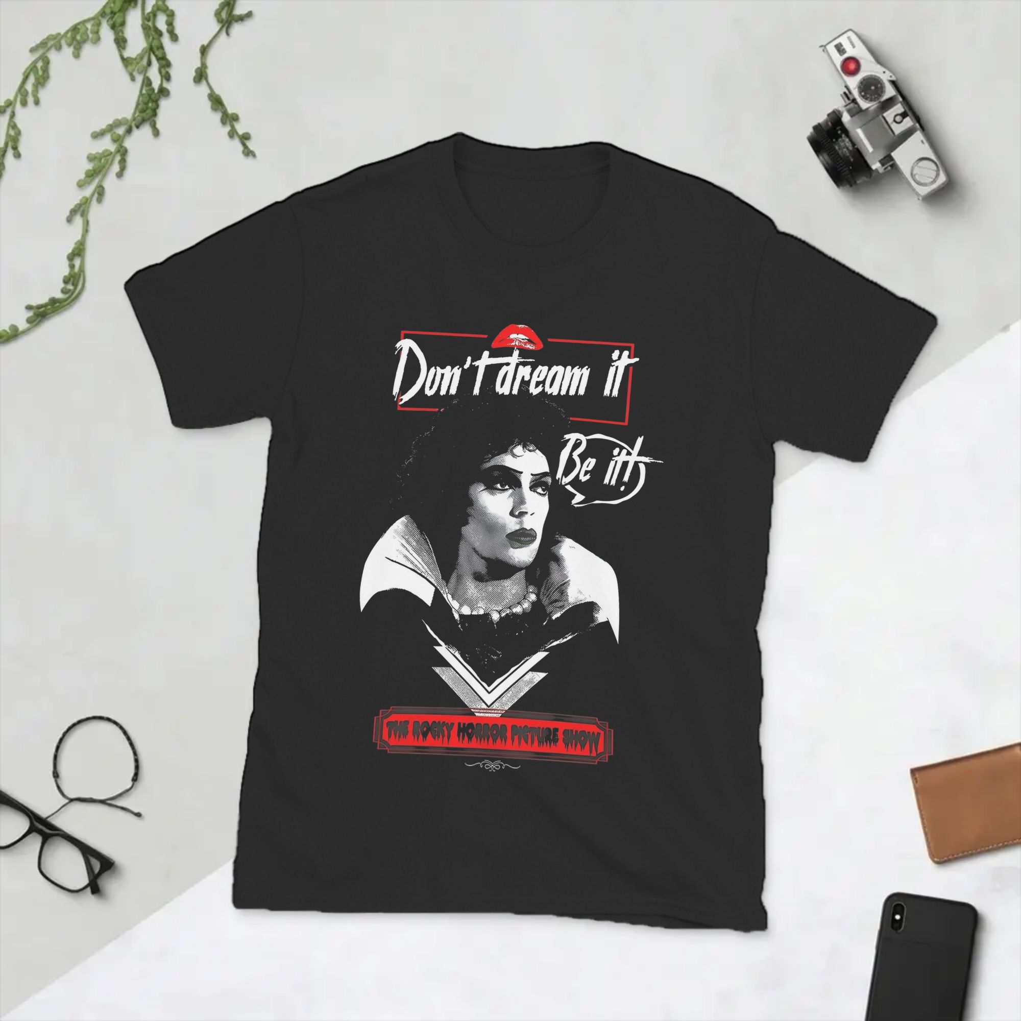 Summer Clothing Ideas - Kaos Pria Rockys Horror Picture Show